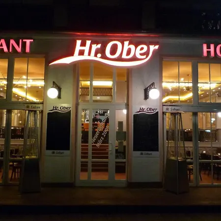 Apartment Doppelzimmer Tresen, Direkt Am Alten Strom